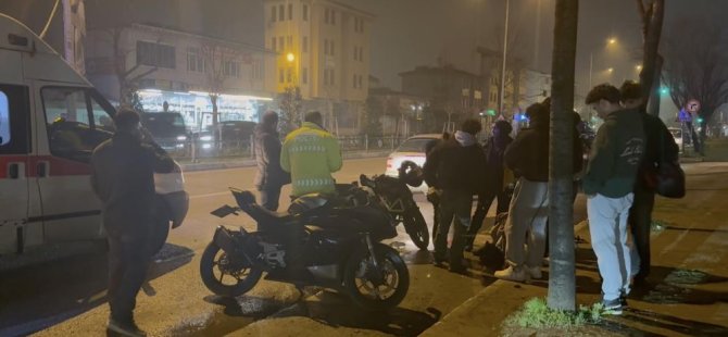 Bursa'da otomobil ile motosiklet çarpıştı... 2 yaralı