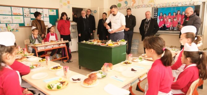 Minik şeflerle 'Zeytinli Tarifler'