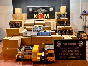 Bursa’da kaçak tütün operasyonu! 460 kilo tütün yakalandı