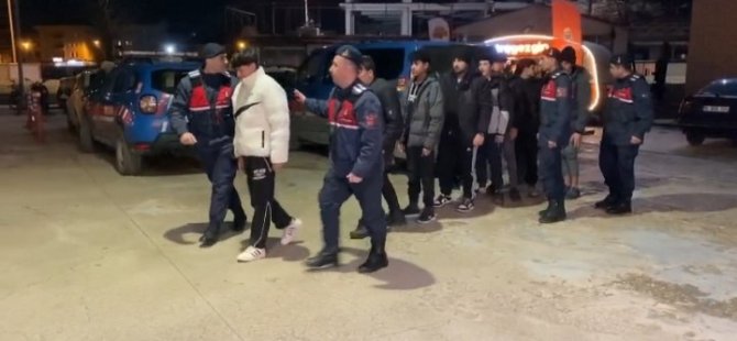 Bursa'da 9 kaçak göçmen yakalandı
