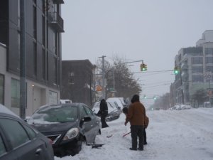 ABD'de kar fırtınası kabusu sürüyor