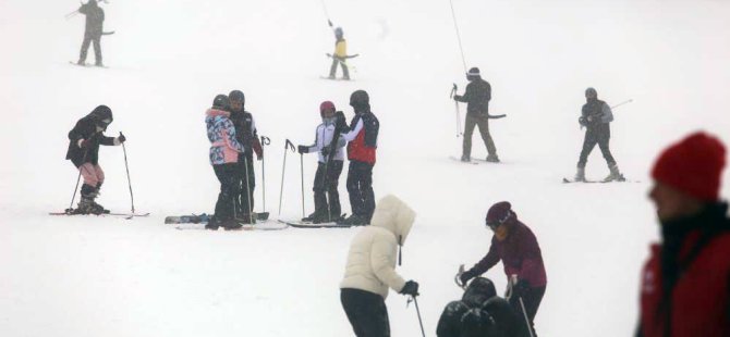 Uludağ'da sömestr yoğunluğu sürüyor