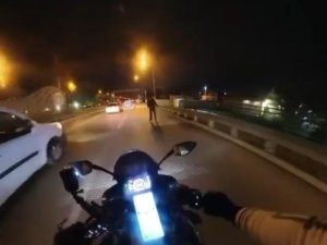 Bursa'da yola atlayan yaya tehlikeli anlar yaşattı