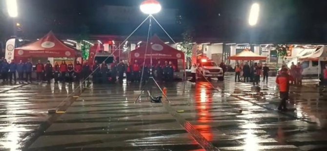 6 Şubat'ın sessiz çığlığı Bursa'da yankılandı