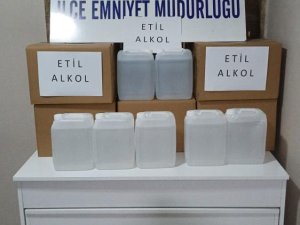 Bursa'da sahte alkol operasyonu: 135 litre etil alkol ele geçirildi