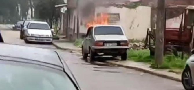 Bursa’da park halindeki otomobil alevlere teslim oldu