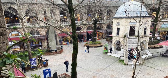 Bursa'da tarihi hanlarda yeni dönem: Avlular boşaltılıyor