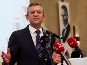 Özgür Özel'den Akın Gürlek yorumu