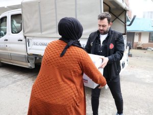 Osmangazi’de ihtiyaç sahiplerine erzak desteği