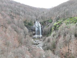 Kar suları Suuçtu Şelalesini coşturdu...