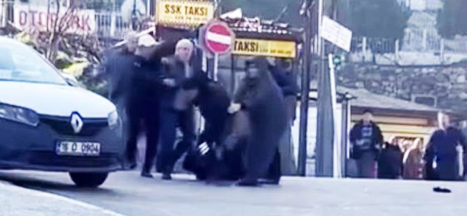 Bursa'da trafikte tekme tokat yol verme kavgası