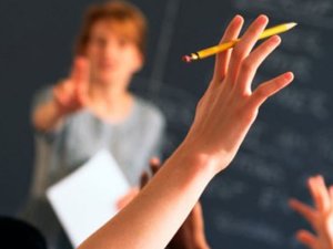 Öğretmenlere çifte müjde! Hem zam hem de atama var