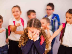 Akran zorbalığına karşı 9 etkili yöntem