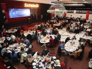 Bursa'da koruyucu aileler iftar sofrasında buluştu