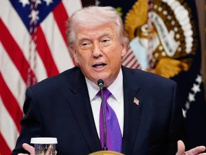 Trump, İran’da yeni dini lider seçimine dahil olmak istiyor