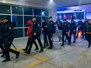 Bursa dahil 6 ilde dolandırıcı çetesine darbe!