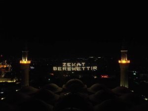 Ulucami'nin yeni mahyası Uludağ'dan görülüyor