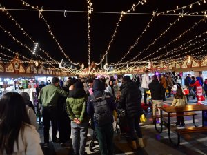 Osmangazi Meydanı’nda ramazan coşkusu sürüyor