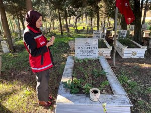 Bursa’da Ramazan boyunca şehitlere vefa ziyaretleri