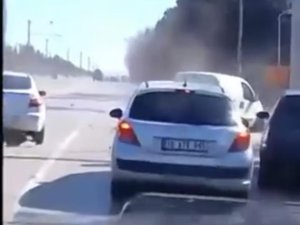 Bursa'da zincirleme kaza! Kırmızı ışığı son anda farkedince...