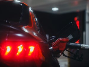 Akaryakıta çifte indirim!