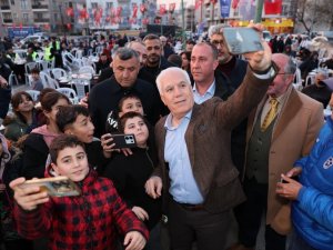 Başkan Bozbey: "Paylaşma duygusunu arttırıyoruz"