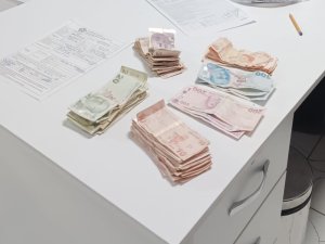 Dilencilere zabıta baskını! Üzerlerinden binlerce lira çıktı