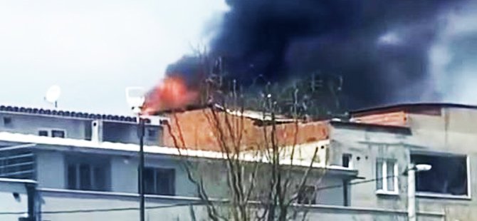 Bursa'da çatı katı alevlere teslim oldu