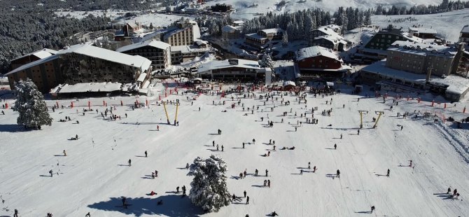 Uludağ'da kar bereketi! Bayramda pistler tamamen açılacak...
