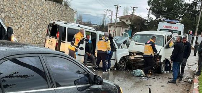 Bursa'da saniye saniye kaza! Adeta can pazarı yaşandı