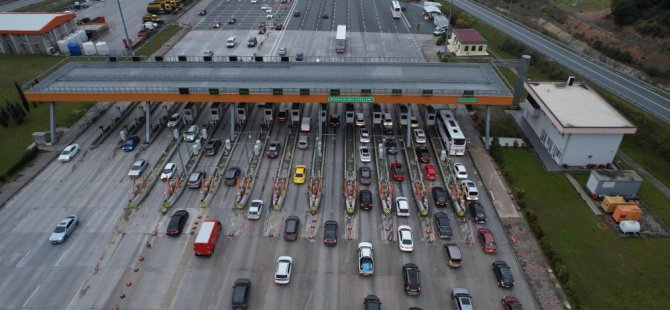 Bursa otoyolunda bayram yoğunluğu