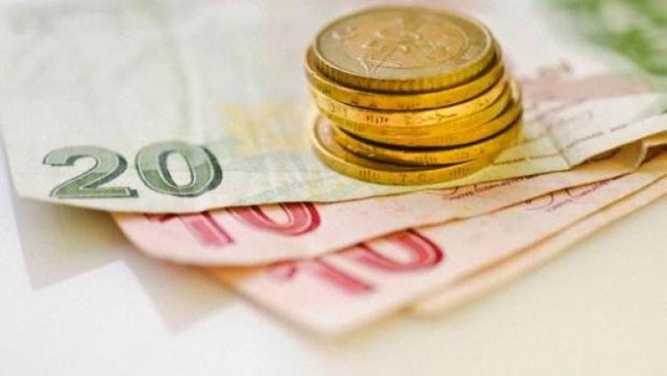 Dolara Karşı en kötüler arasında üçüncüyüz