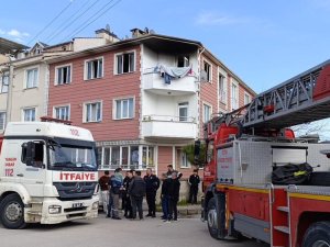 Bursa'da korkutan yangın! Yaşlı kadın ölümden döndü