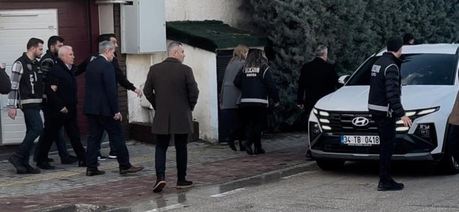 Başkan Mustafa Bozbey ile eşi Seden Bozbey böyle gözaltına alındı