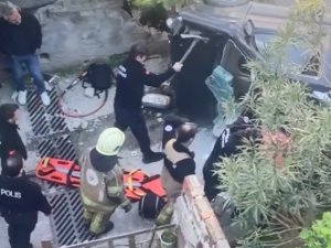 Bursa'da merdivenlerden yuvarlanan araçta can pazarı!