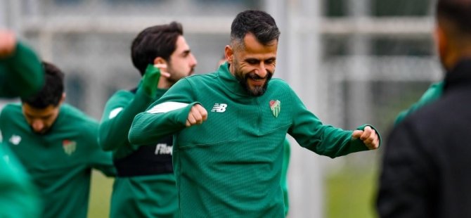 Bursaspor’da şampiyonluk maçına hazırlanıyor