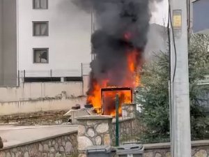Bursa'da mahalleyi ayağa kaldıran yangın! Tüp bomba gibi patladı