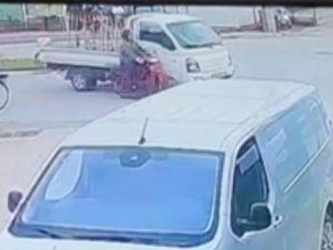 Bursa'da saniye saniye kaza! 1 yaralı