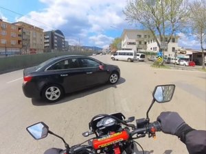 Bursa'da kaza anı kask kamerasında