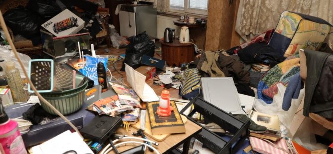 Bursa'da bir çöp ev vakası daha! Temizlendi, mahalle nefes aldı