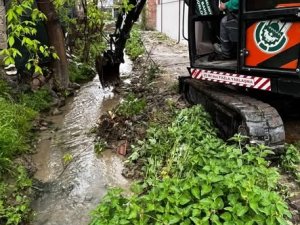 Bursa'da sulama kanalları temizlendi