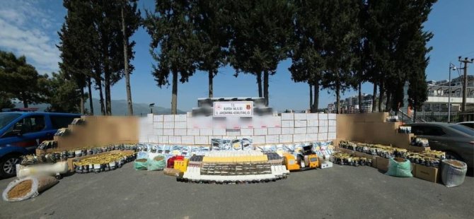 Bursa'da kaçak tütün operasyonu! Milyonlarca makaron ele geçirildi