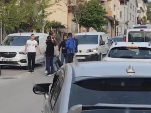 Bursa'da trafikte döner bıçaklı kavga