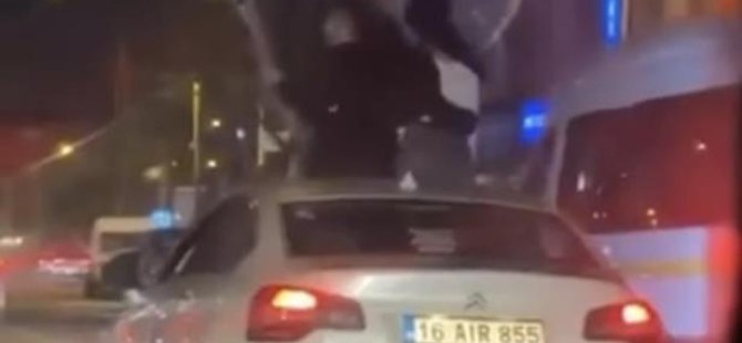 Bursa'da otomobilin tavanına oturdular, 25 bin TL ceza yediler