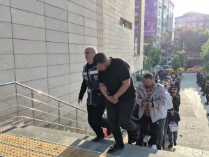 Bursa'da operasyon üstüne operasyon! Yasa dışı bahise bir darbe daha