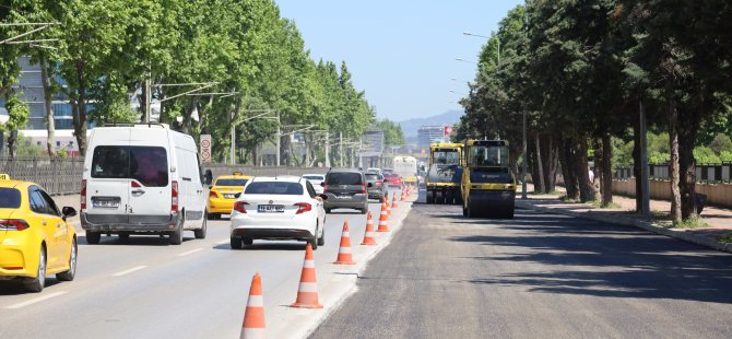 İstanbul Yolu'nda hummalı asfalt çalışması