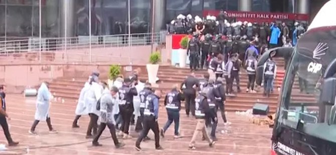 Polis tahliye için CHP Genel Merkezi'nde! Arbede çıktı