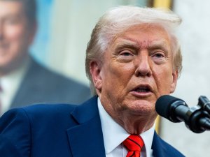 Trump: "İran anlaşma yapmak istiyor"