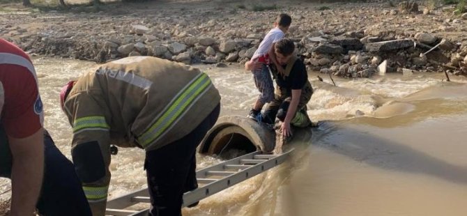 Bursa'da dereye düşen çocuk böyle kurtarıldı