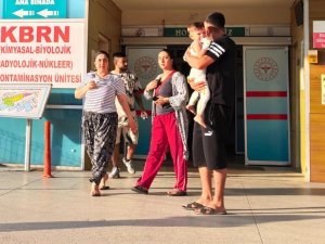 Bursa'da küçük çocuk mangal ateşine düştü